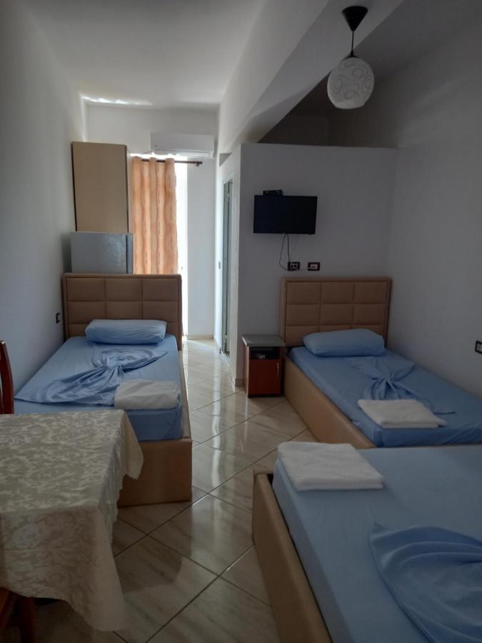 Bar Restorant Hotel Altini Vlore Ngoại thất bức ảnh